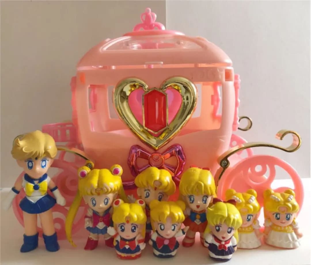 セーラームーン　月の国の馬車