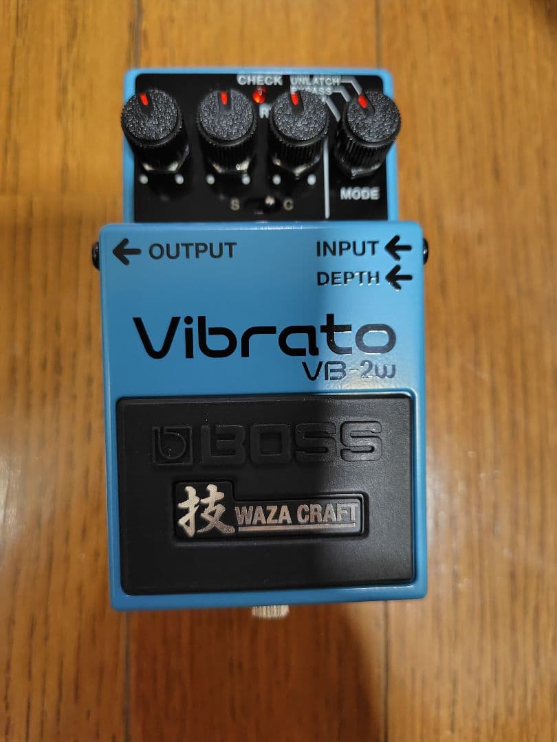 ギター BOSS Vibrato VB-2W