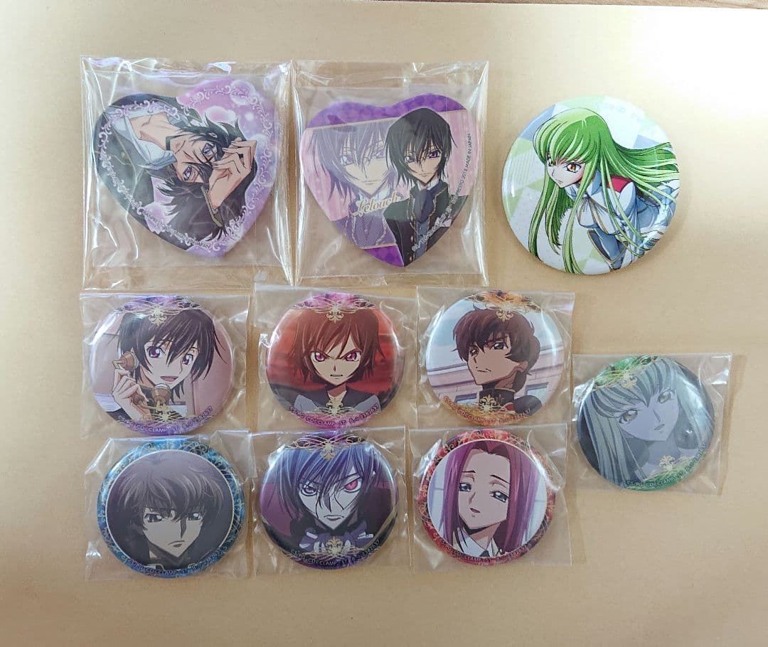 コードギアス ルルーシュ ハート型缶バッジ