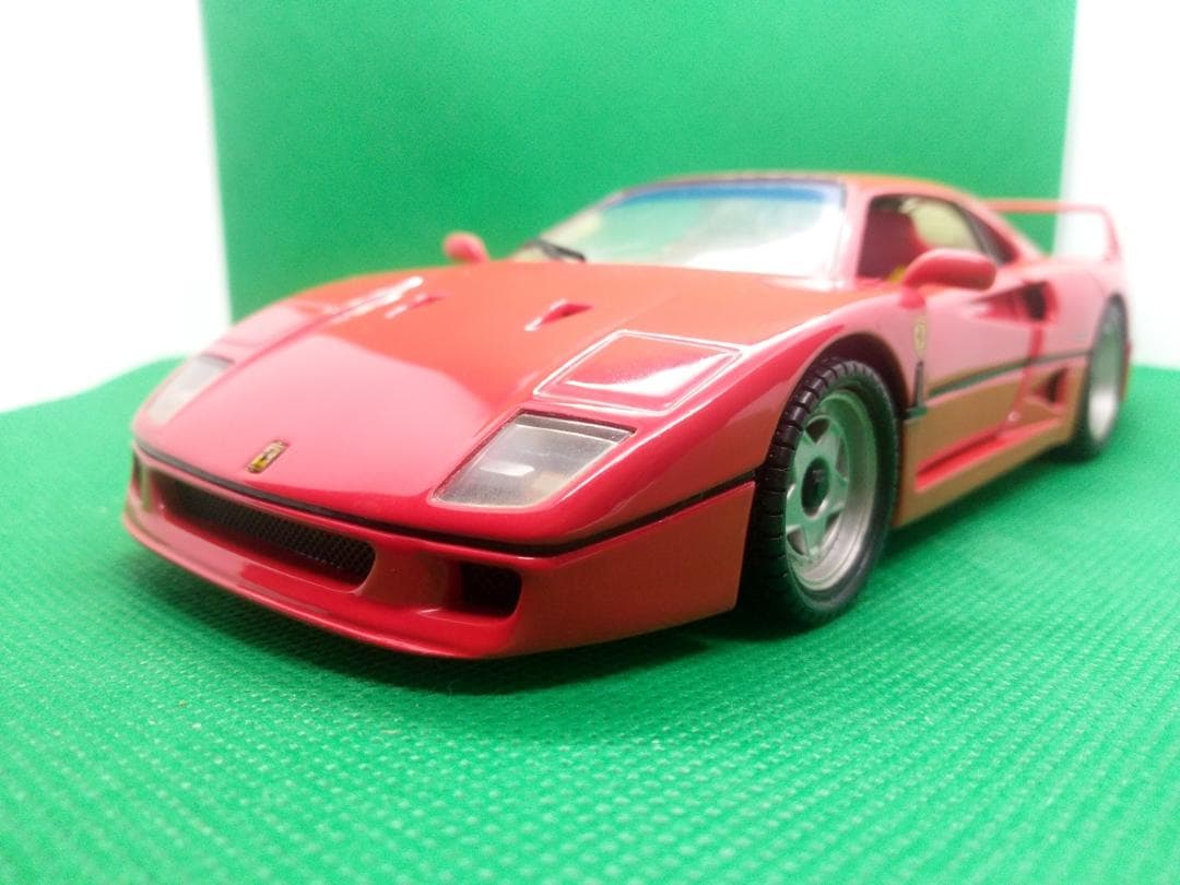 最終値下げ！ フランクリン・ミント　フェラーリＦ４０ １／２４スケール　ミニカー