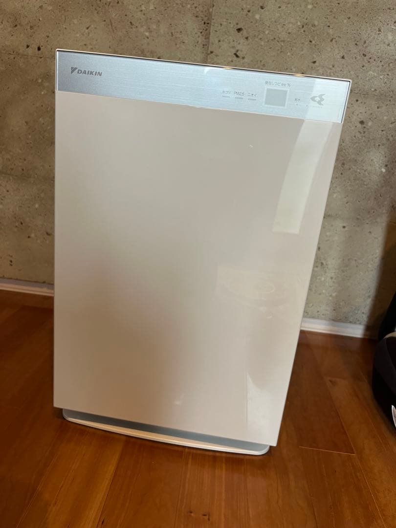 ダイキン　MCK70V-W 加湿ストリーマ空気清浄機