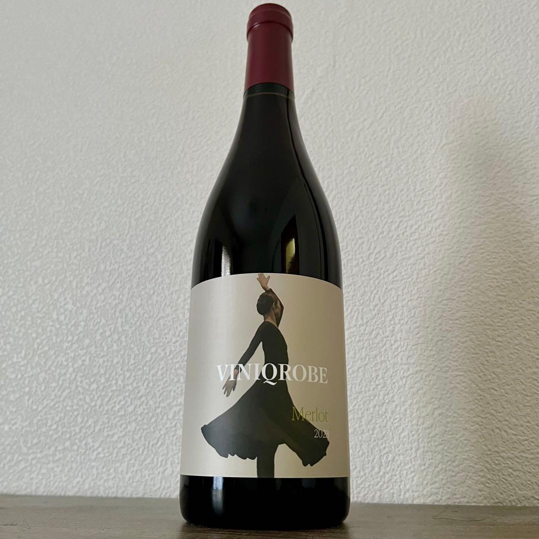 ♦ VINIQROBE Merlot 2023 ヴィニクローブ メルロー